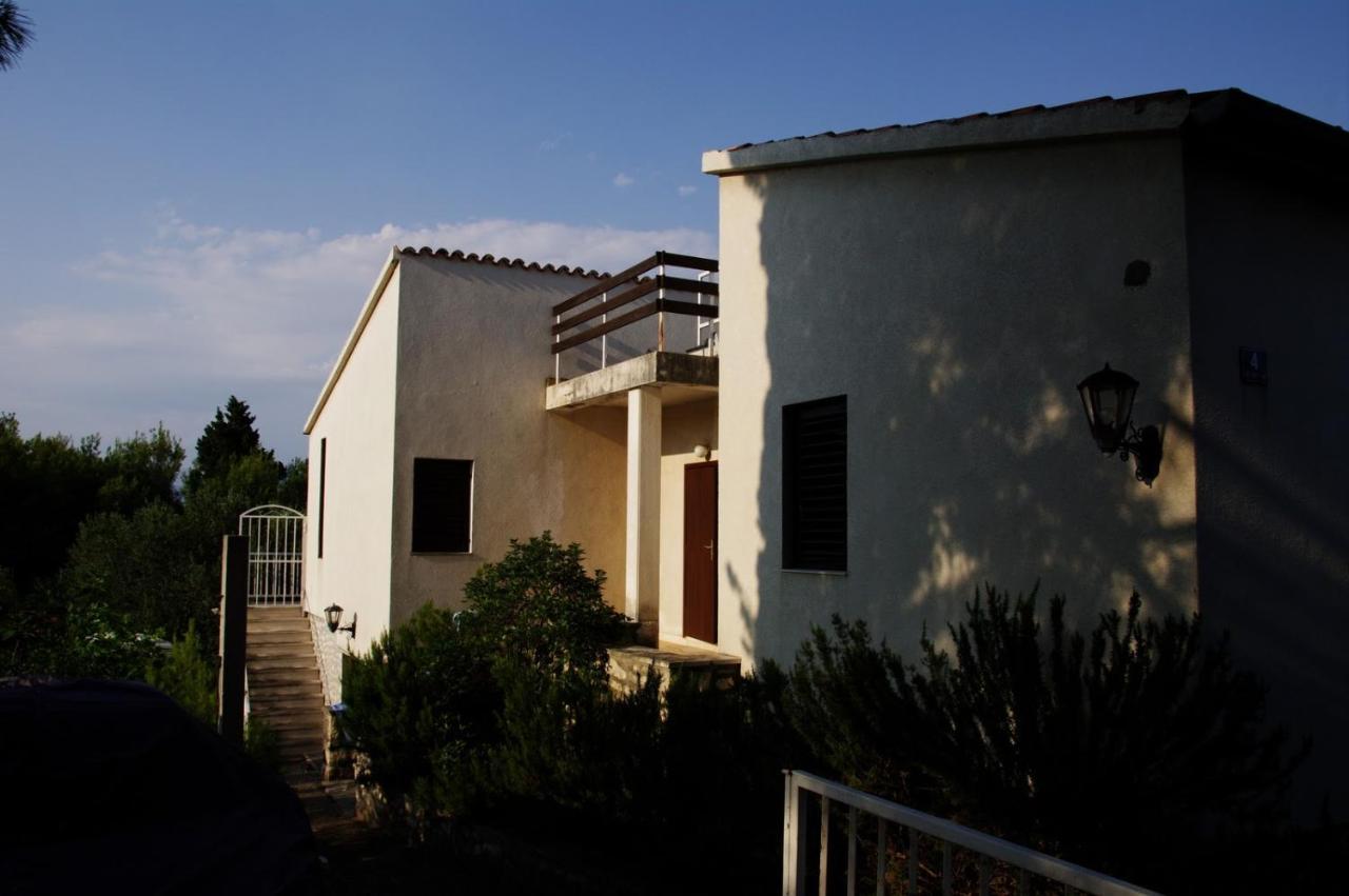 Apartament Shambala Supetar Zewnętrze zdjęcie