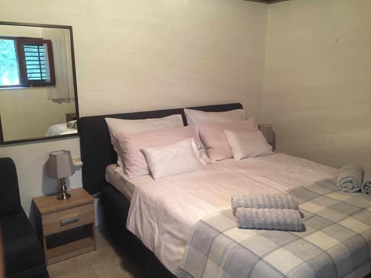 Apartament Shambala Supetar Zewnętrze zdjęcie